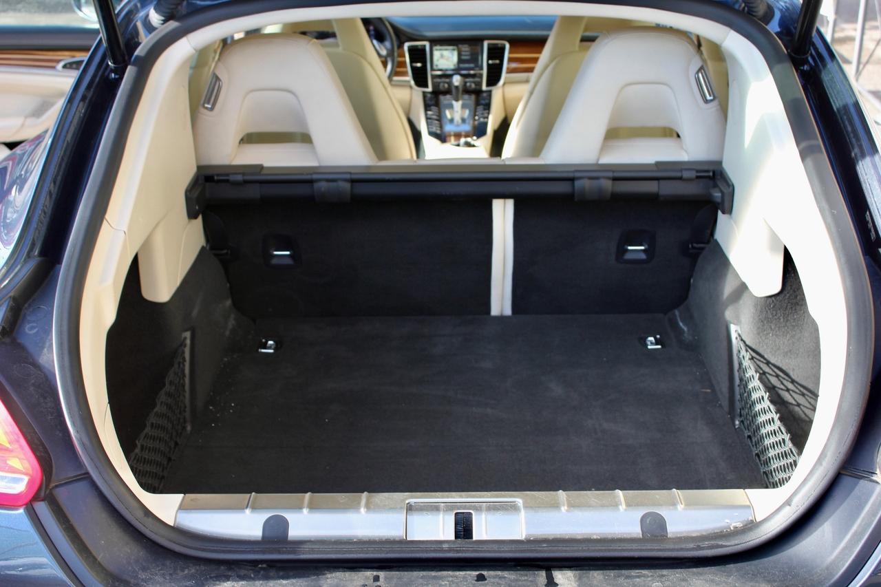 Porsche Panamera 3.0 Diesel 250CV INTERNI PELLE BIANCO