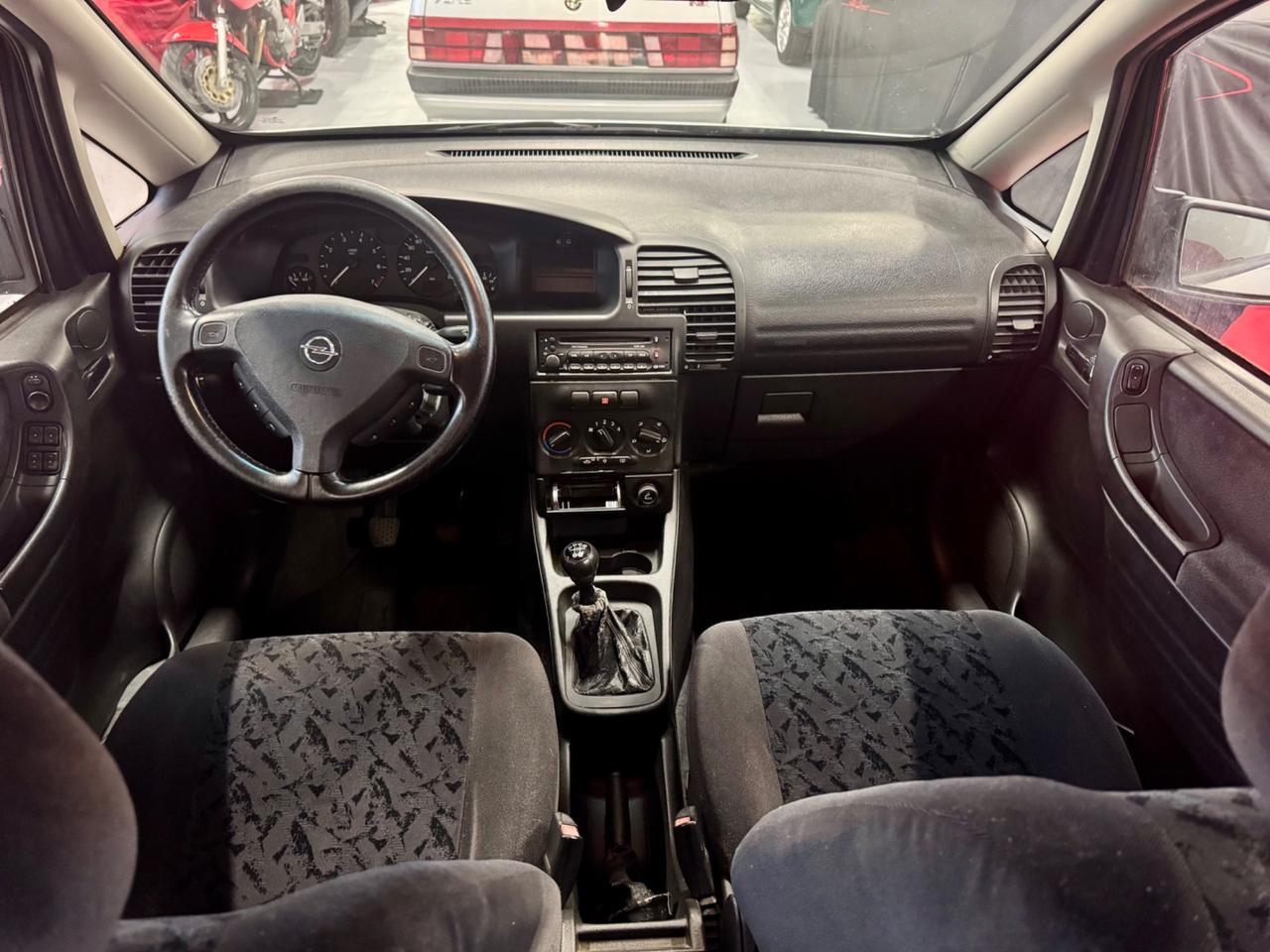 Opel Zafira 1.8 16V Elegance 7 posti