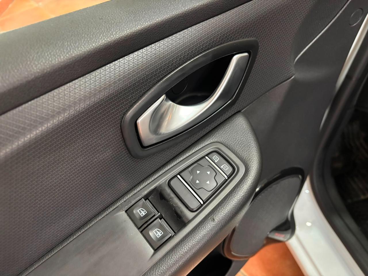 RENAULT CLIO 2019 1.5 DCI 120.000 KM