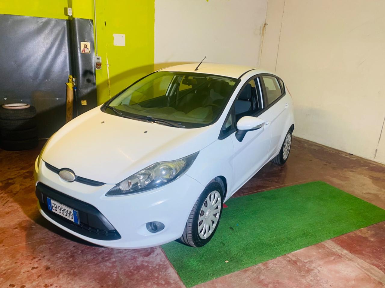 Ford Fiesta 1.4 5 porte Bz.- GPL Titanium