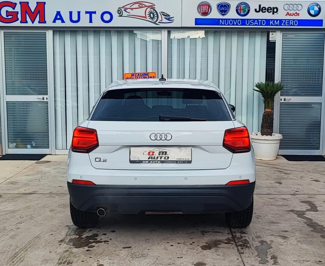 Audi Q2 1.6 diesel italiana garantita 7/2020