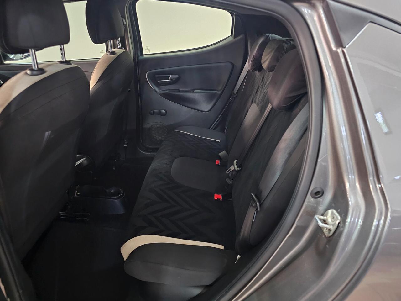 Lancia Ypsilon 1.2 69 CV 5 porte GPL Ecochic Gold