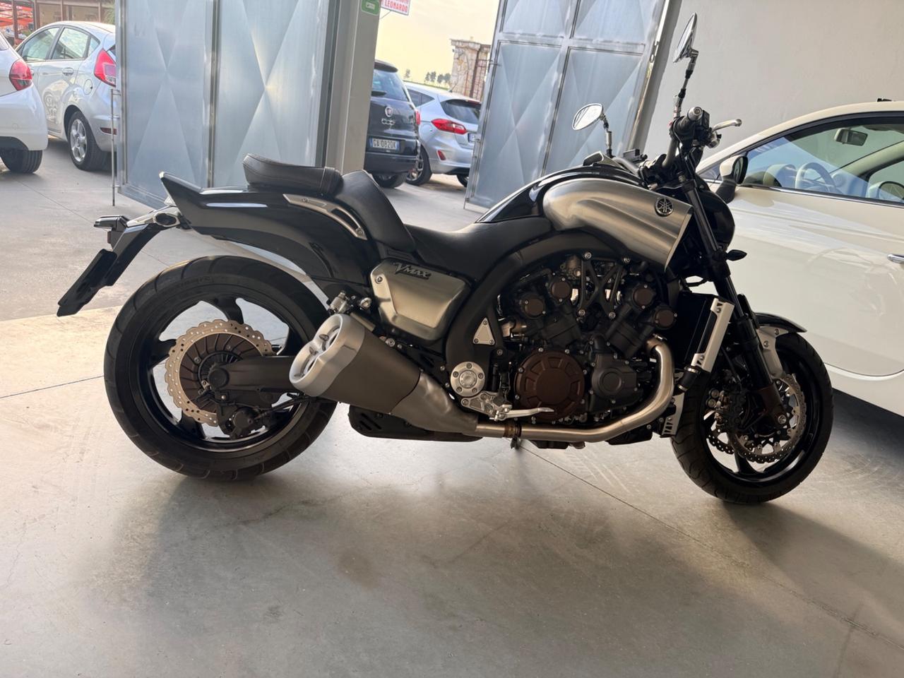 Yamaha VMAX 1700