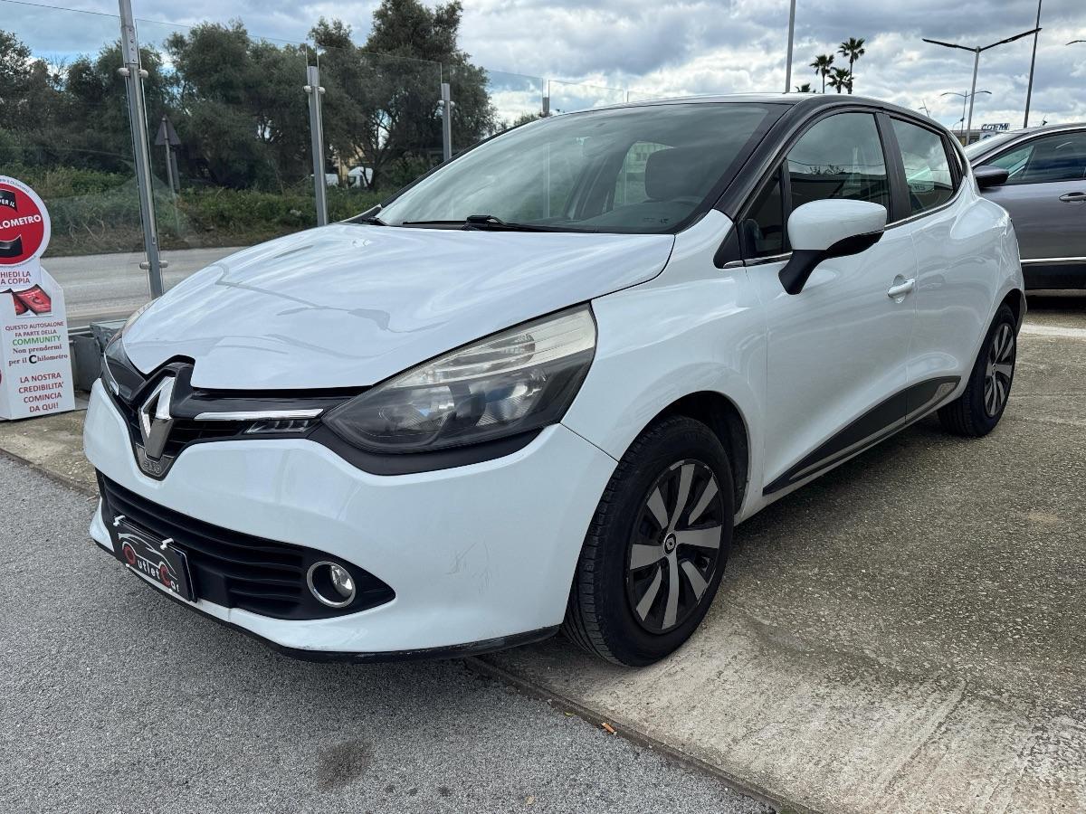 RENAULT - Clio - 1.2 75 CV GPL 5p. Costume National