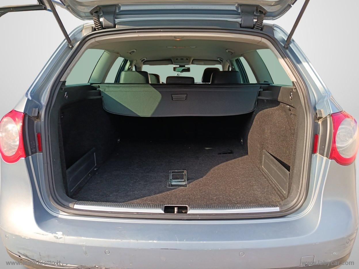 VOLKSWAGEN Passat 2.0 16V TDI Highline