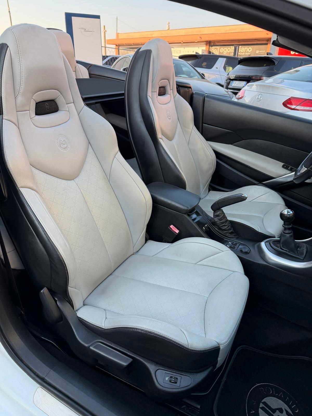 Peugeot 308 1.6 THP 156CV CC Allure Roland Garros