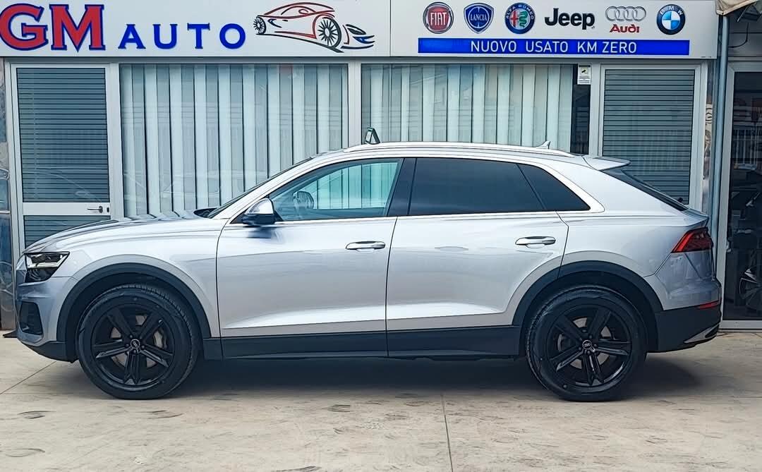 Audi Q8 45 diesel quattro italiana garantita 2022