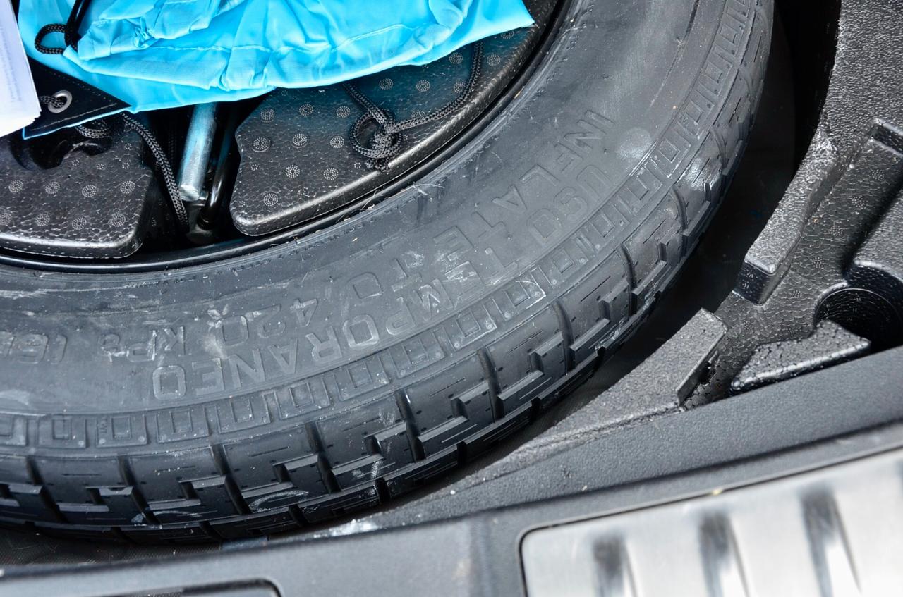 LAND ROVER RANGE ROVER 1.5 I3 PHEV PLUG-IN AWD 300cv AUT, UNICOPROPRIETARIO, UFF ITALIANA, SERVICE CON FATTURE, RETROCAMERA, PERMUTE