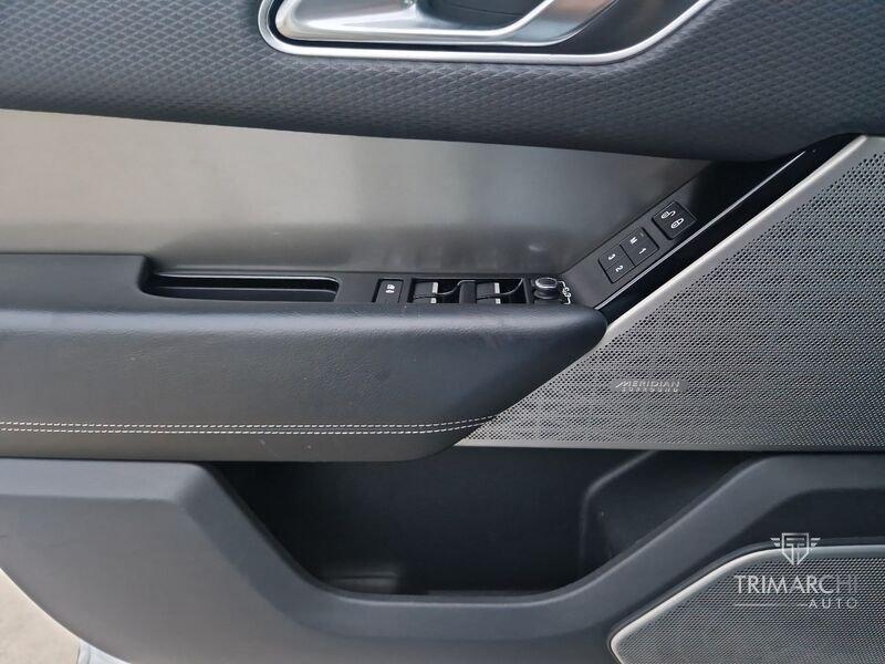 Land Rover Range Rover Velar Range Rover Velar 2.0D I4 240 CV SE