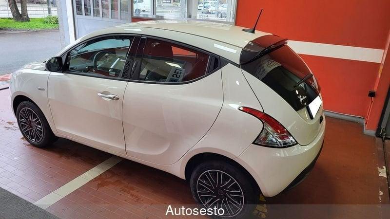 Lancia Ypsilon Ypsilon 1.0 FireFly 5 porte S&S Hybrid Gold Plus