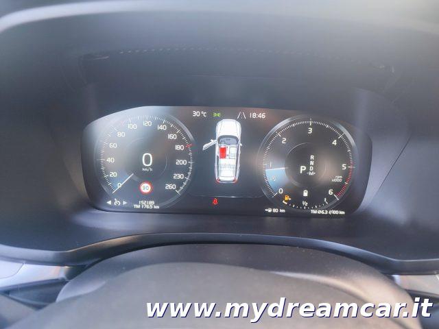 VOLVO V60 B4 (d) Geartronic Momentum Business Pro