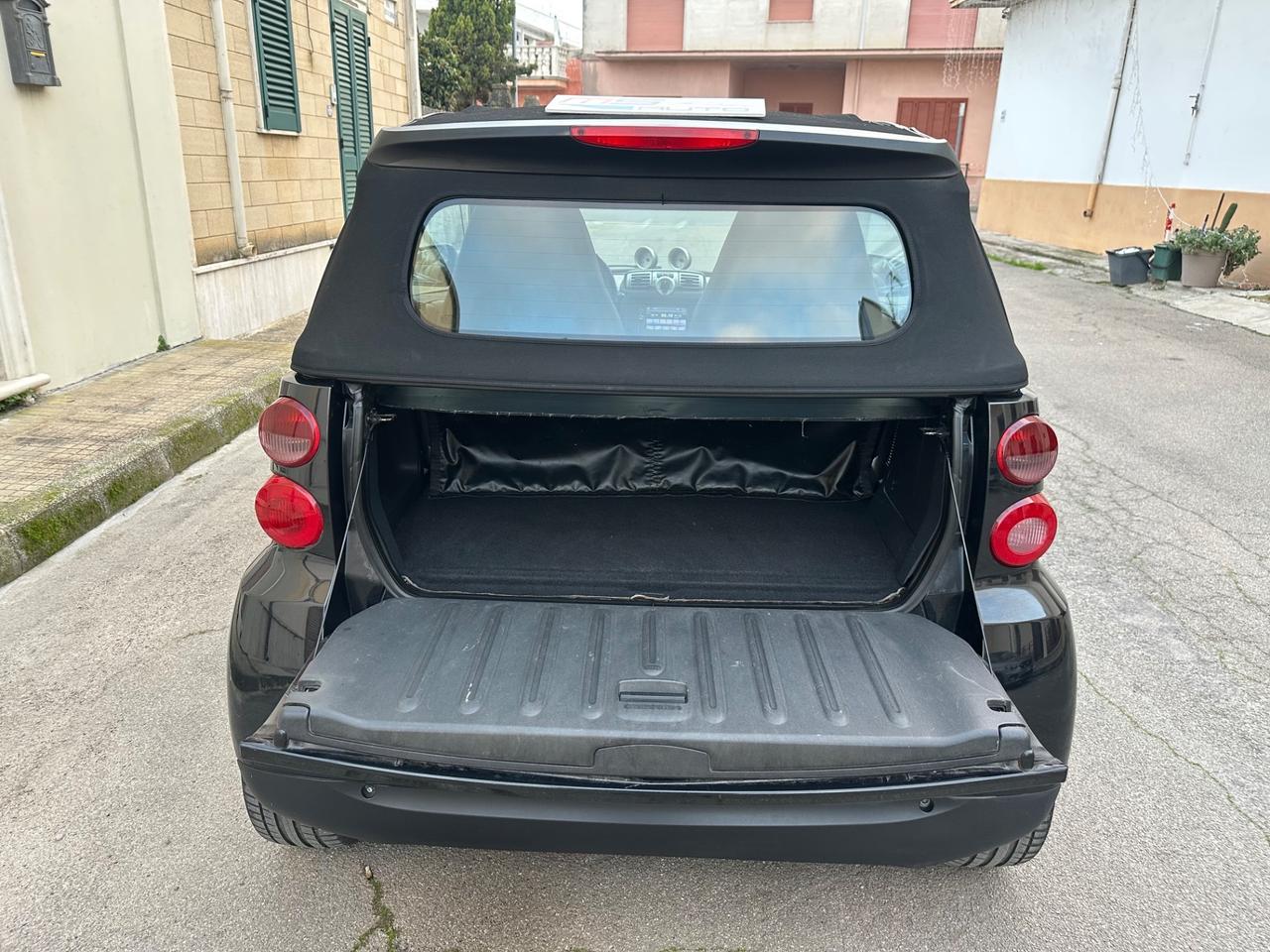 Smart ForTwo 800 40 kW cabrio passion cdi