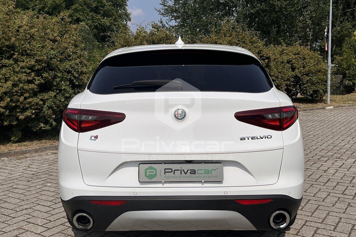 ALFA ROMEO Stelvio 2.2 Turbodiesel 210 CV AT8 Q4 Executive