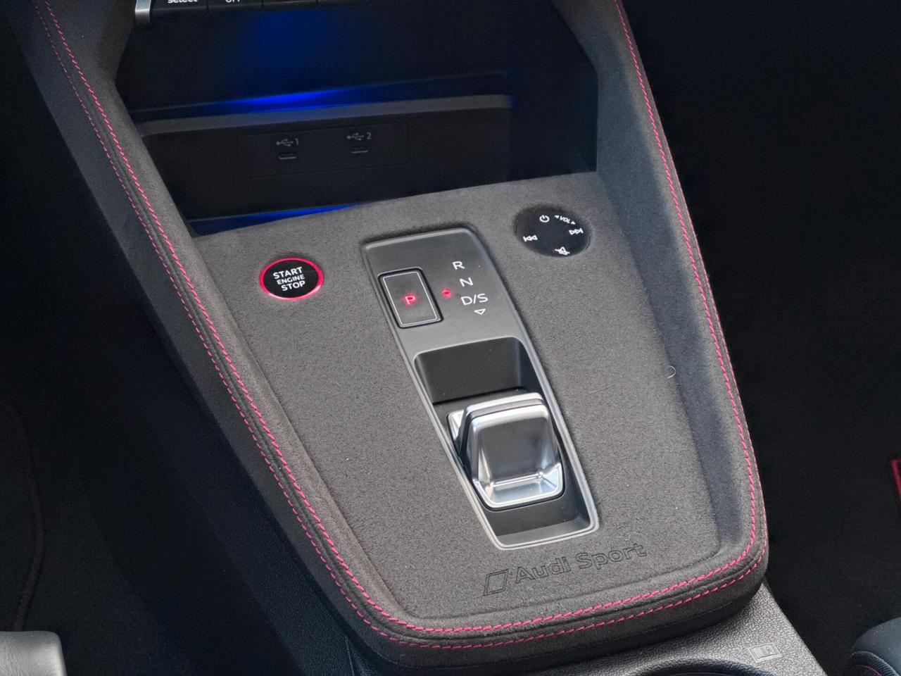 Audi RS3 SPB quattro*CARBOCERAMICA*TETTO*CARBONIO*FULL*CAMERA*