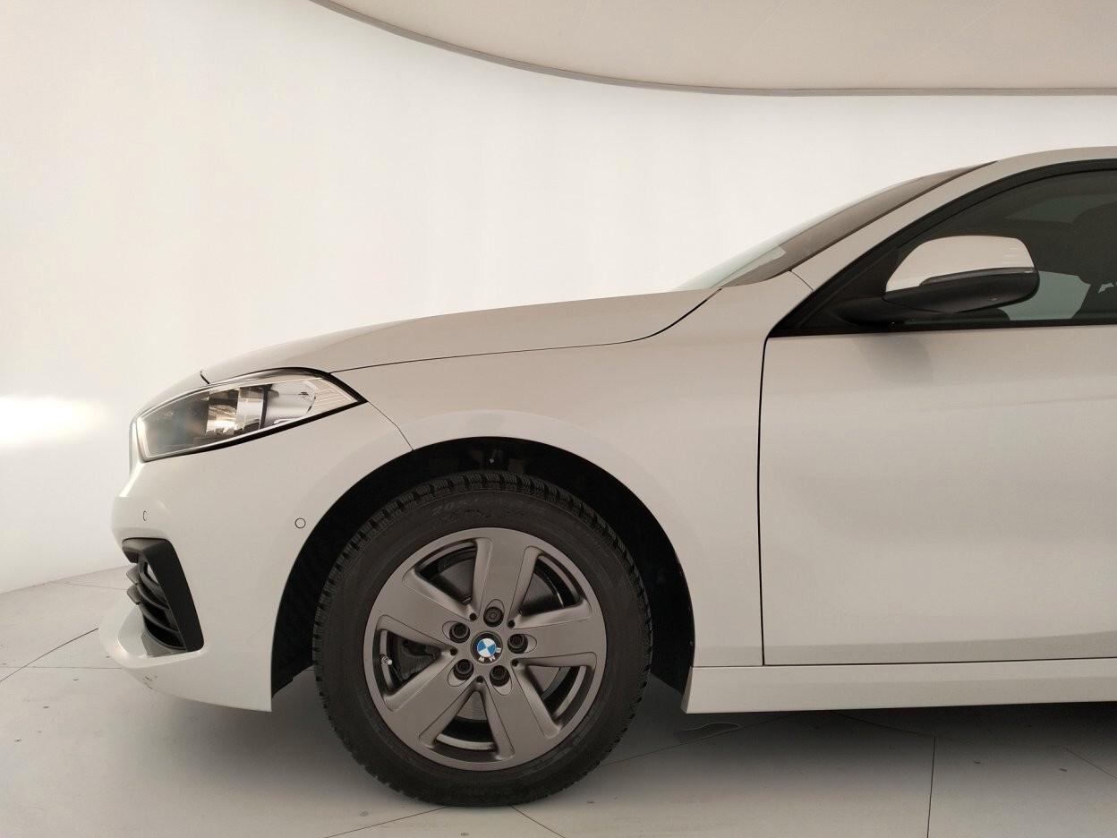BMW 118d Business Advantage auto - TETTO APRIBILE - IVA ESPOSTA