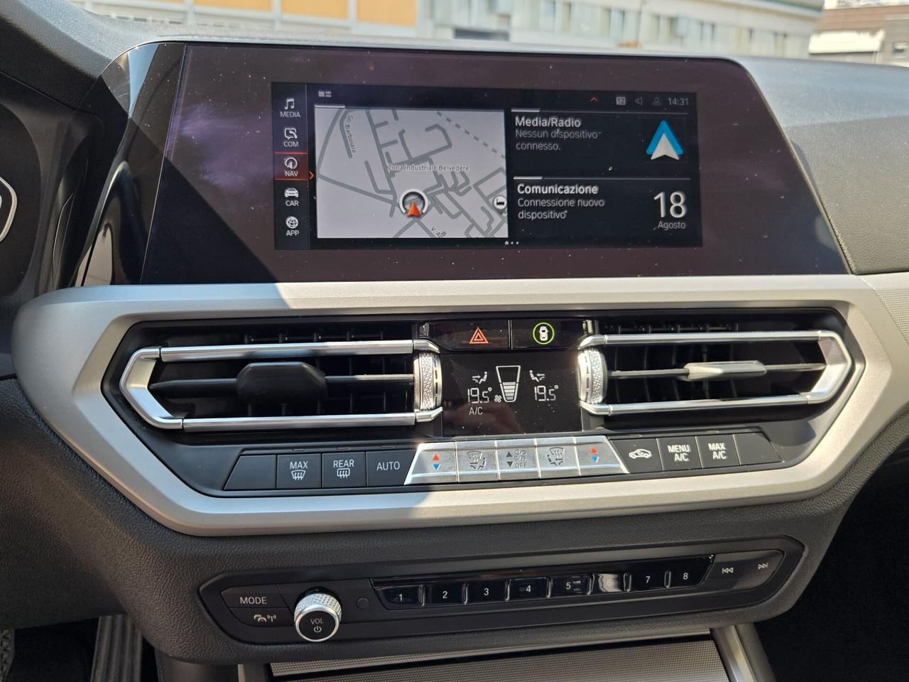 Bmw 320d xDrive Touring Business Advantage