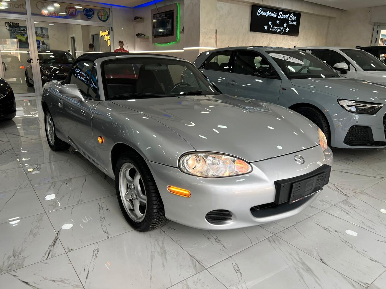 Mazda MX-5 1.6 Roadster - VERO CONSERVATO