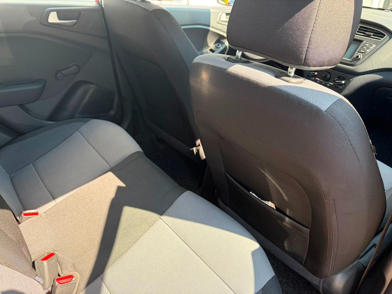 Hyundai i20 1.2 5 porte Connectline*EURO6*NEOPATENTATI