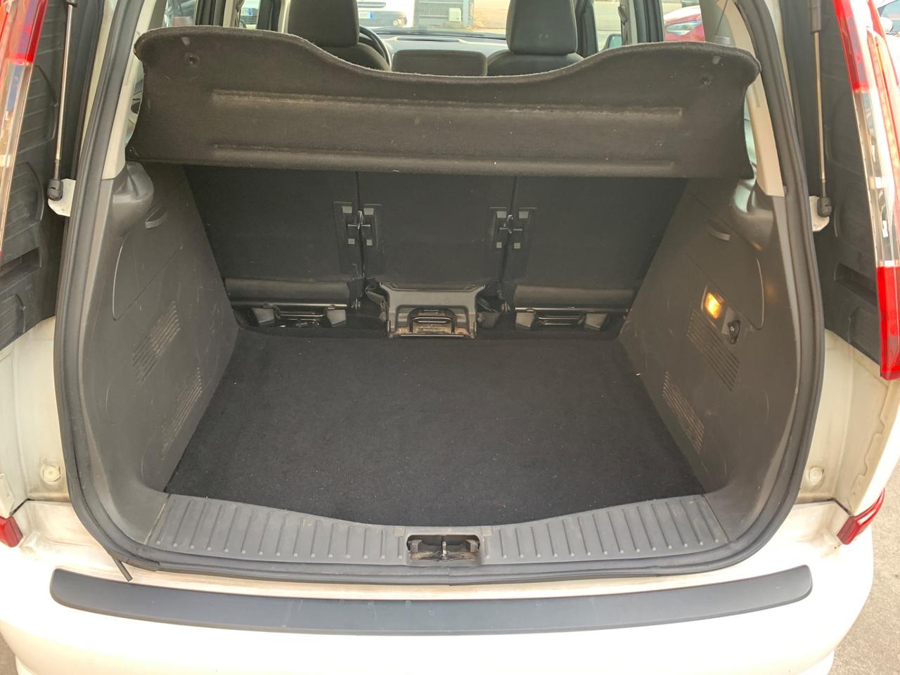 Ford C-Max 1.6 TDCi 110 CV DPF