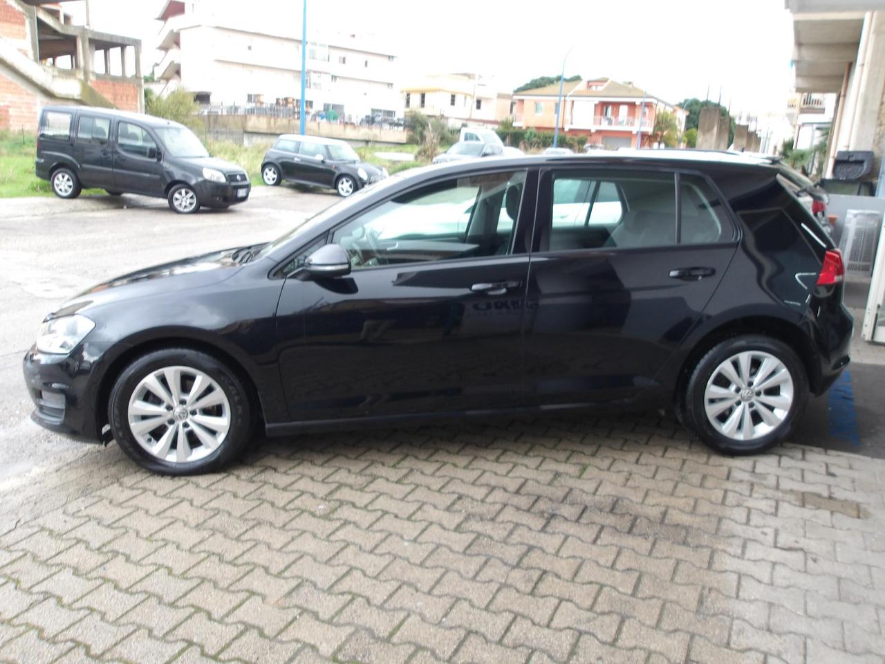 Volkswagen Golf 5 Porte Golf 5p 1.6 tdi Business 110cv dsg