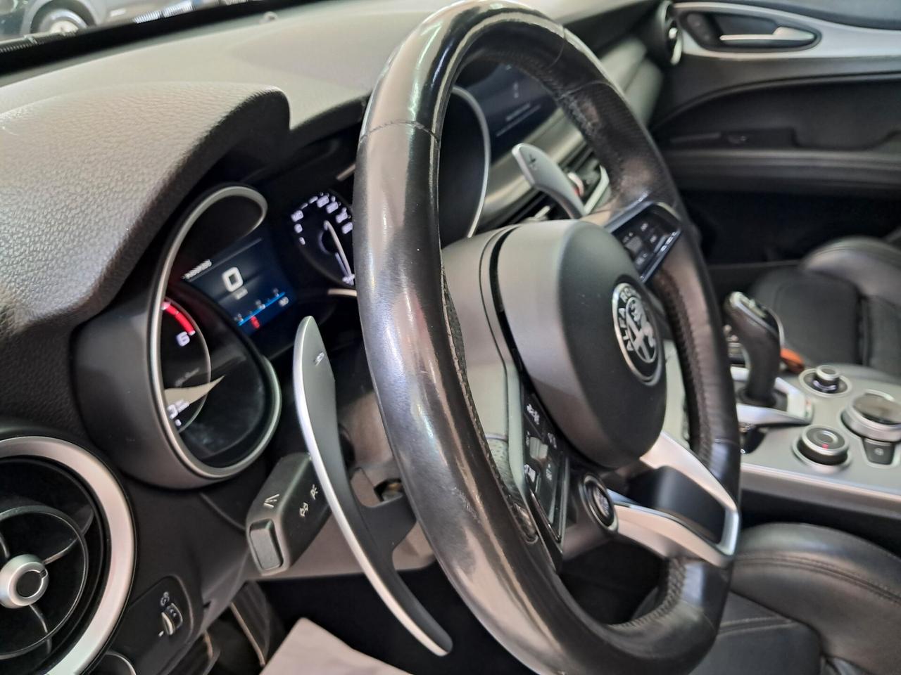 Alfa Romeo Stelvio 2.2 Turbodiesel 210 CV AT8 Q4 Veloce