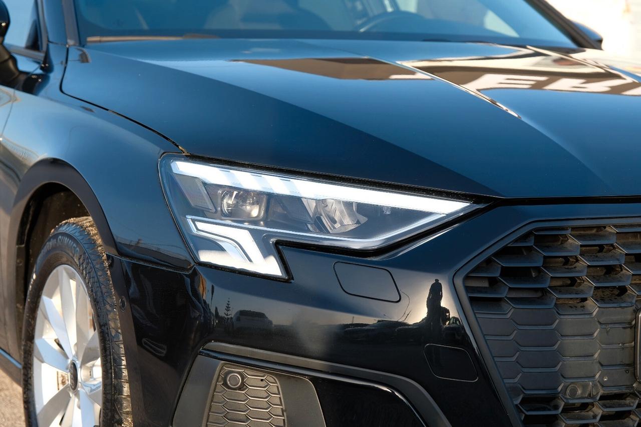 Audi A3 SPB 35 TDI Identity Black