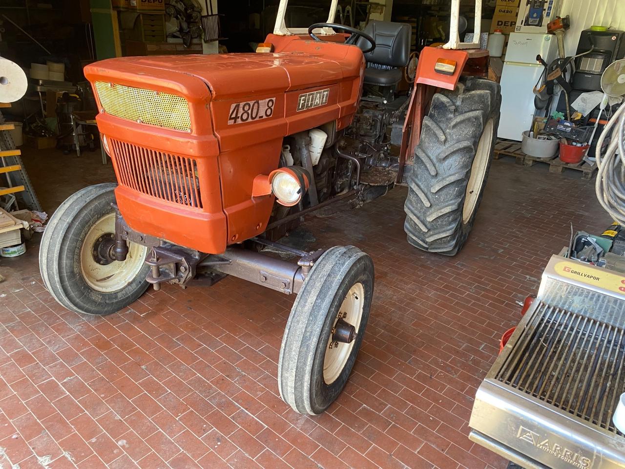 Trattore Agricolo Fiat 480-8
