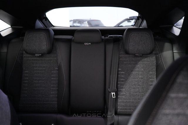 PEUGEOT 3008 Hybrid 145cv e-DCS6 Allure