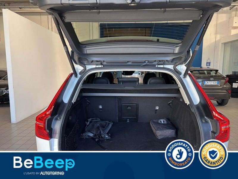 Volvo XC60 2.0 B4 INSCRIPTION AUTO
