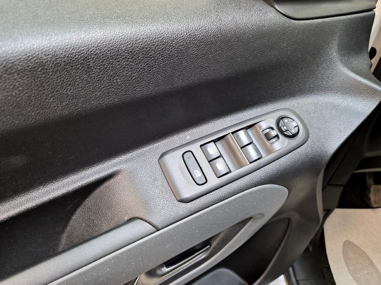 Citroen Berlingo 1.2 M Shine FULL Opt.