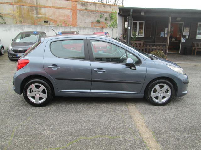 PEUGEOT 207 1.4 8V 75CV 5p. ONE Line