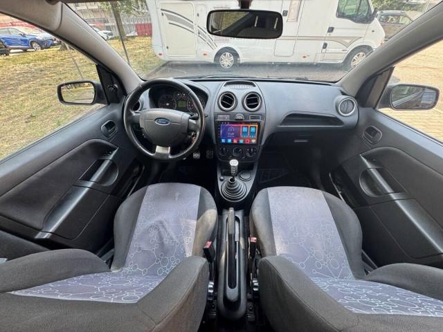 Ford Fiesta GOMME NUOVE!