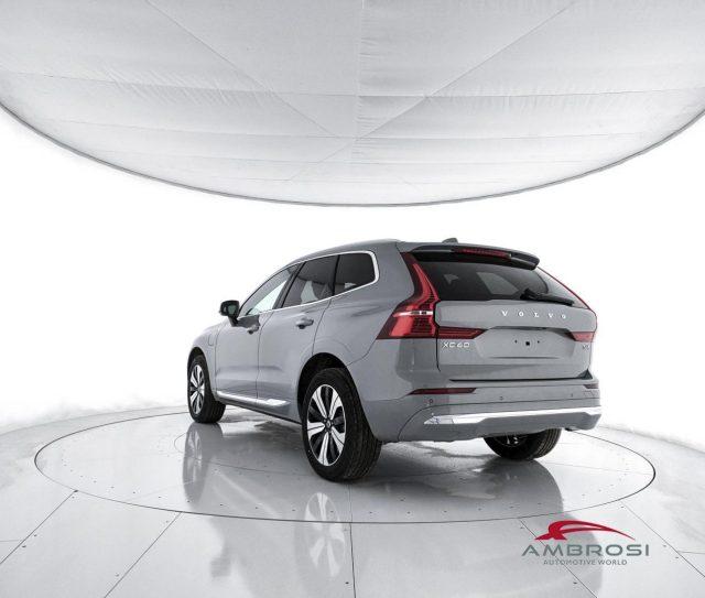 VOLVO XC60 T6 AWD Plug-in hybrid Elettrica/Benzina Core Brigh