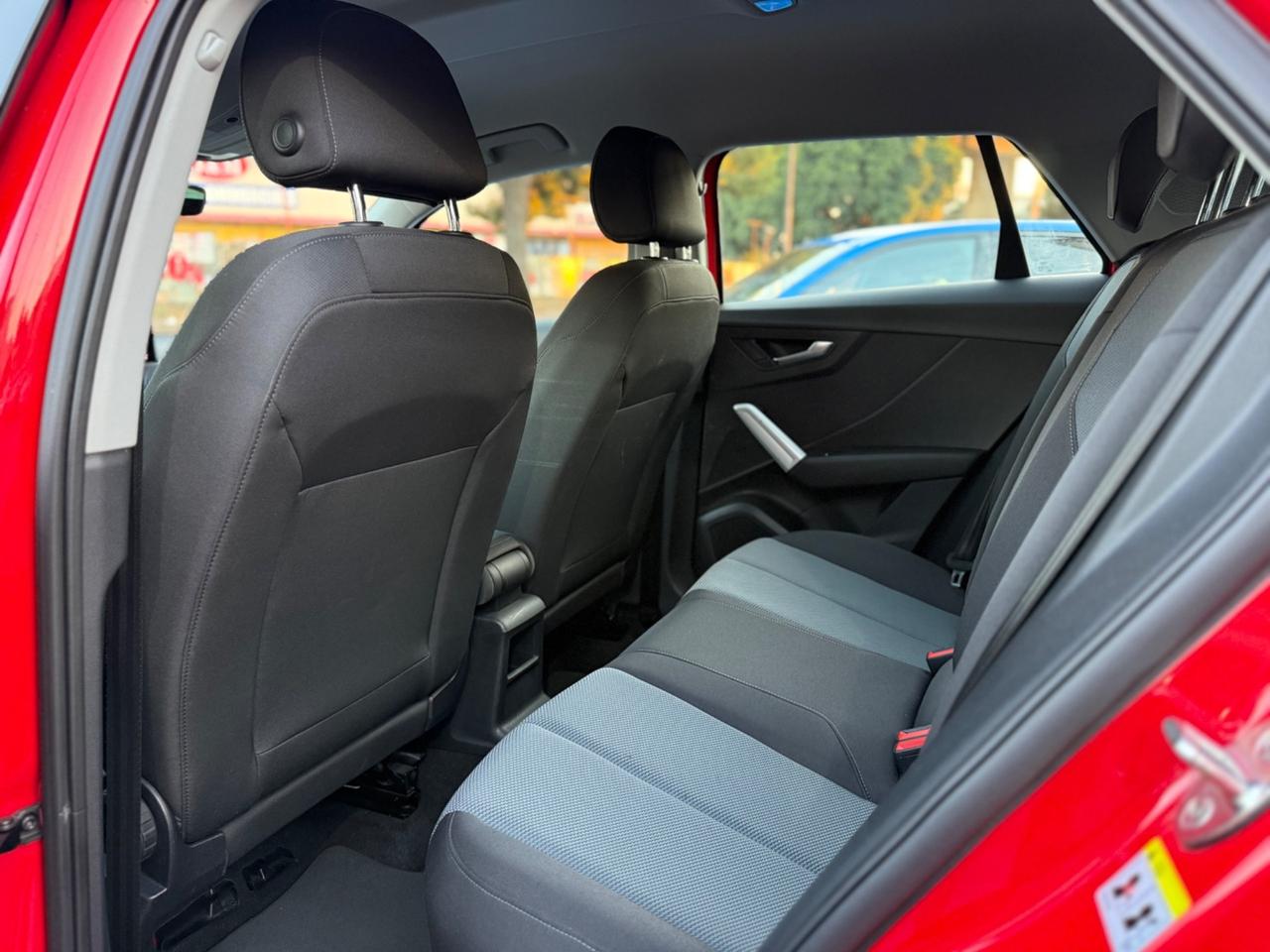 Audi Q2 1.6 TDI Design UNICO PROP - 2017