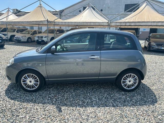 Lancia Ypsilon 1.2 Argento