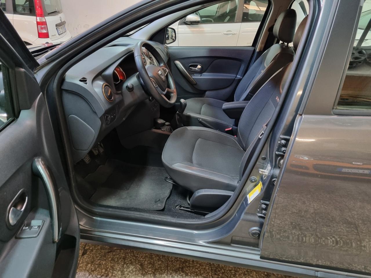 Dacia Sandero Stepway 0.9 TCe TurboGPL S&S BRAVE