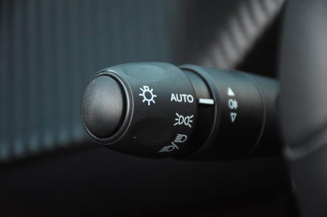 PEUGEOT 2008 BlueHDi 130 S&S EAT8 Allure