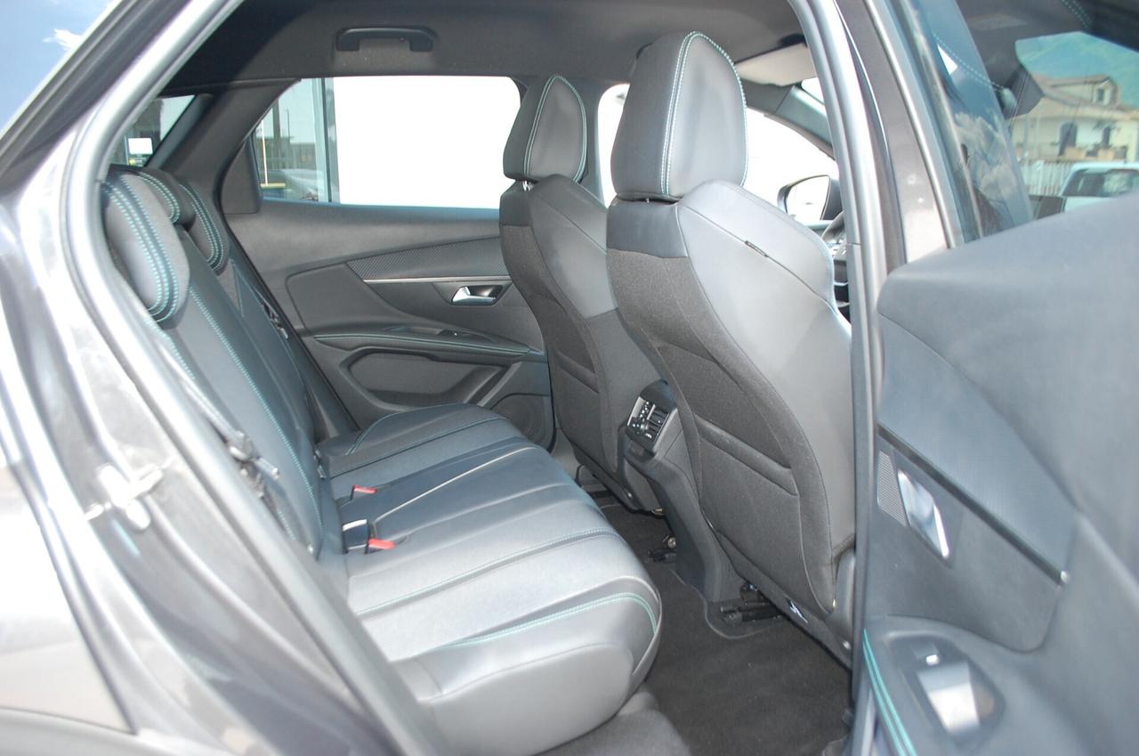Peugeot 3008 1.5 bluehdi 131CV Allure Pack Uff Italy Led Navi USB