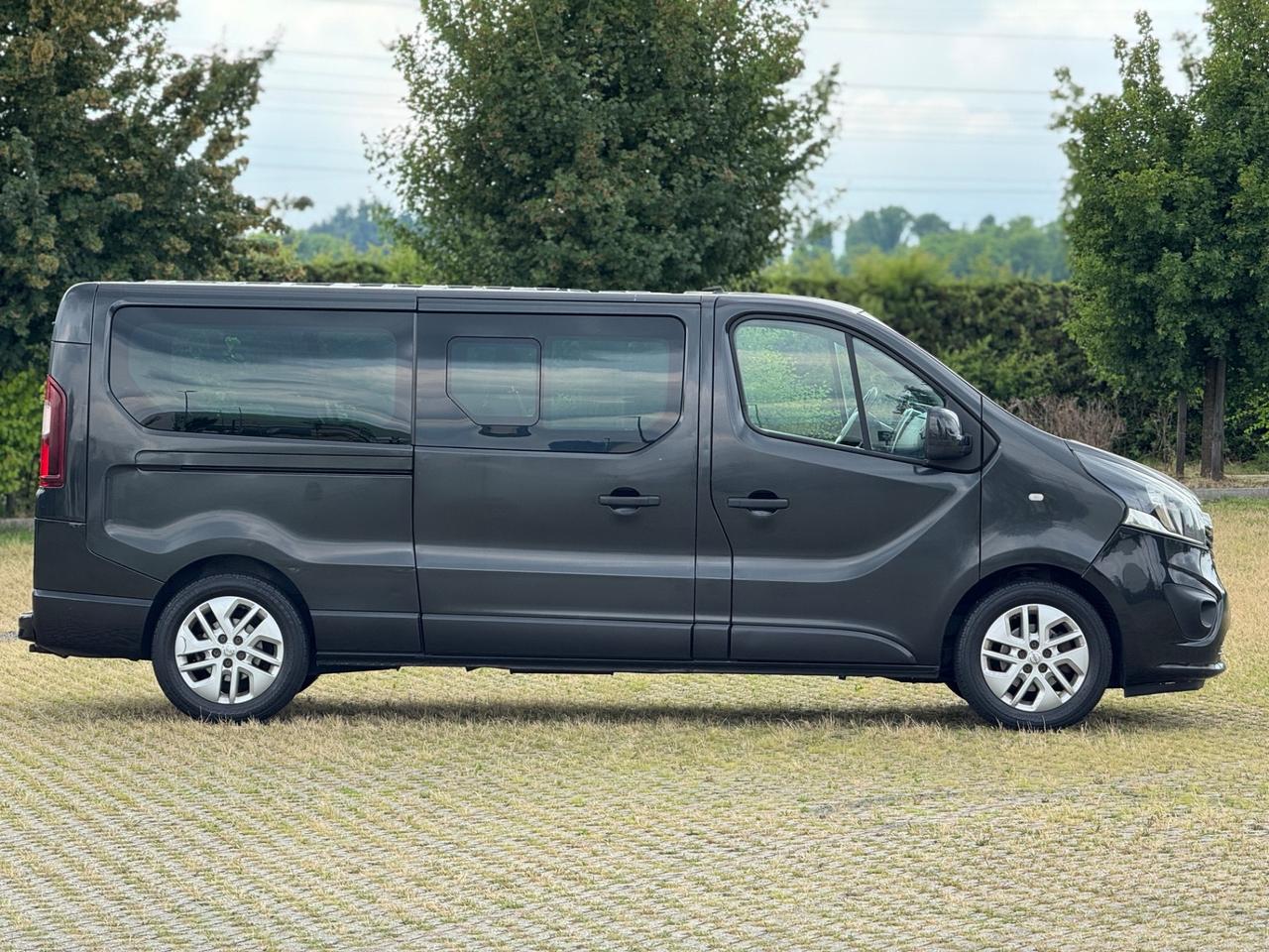 Opel Vivaro 29 1.6 BiTurbo S&S EcoFLEX PL-TN 8+1 P