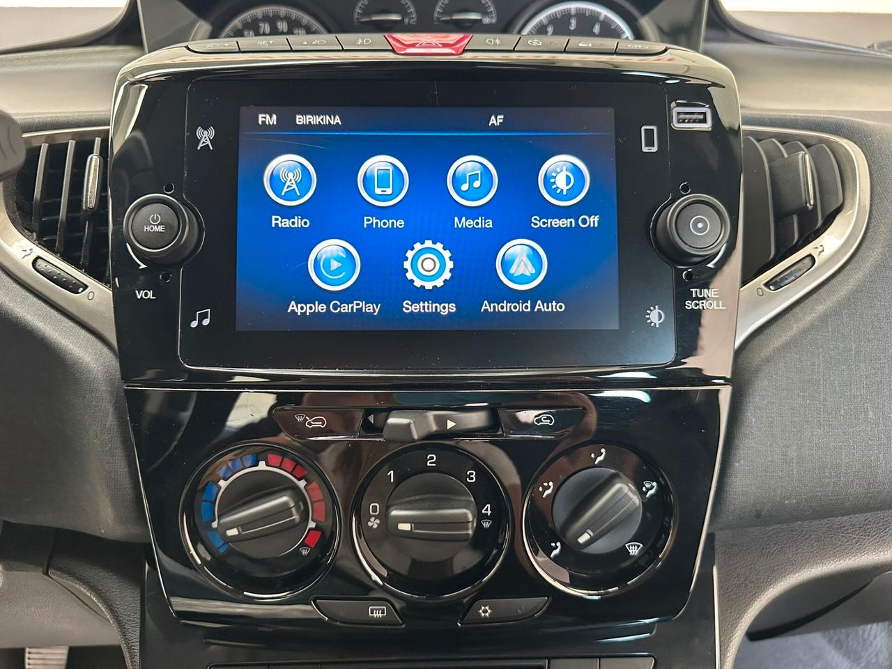 Lancia Ypsilon 1.0 FireFly 5 porte S&S Hybrid Gold