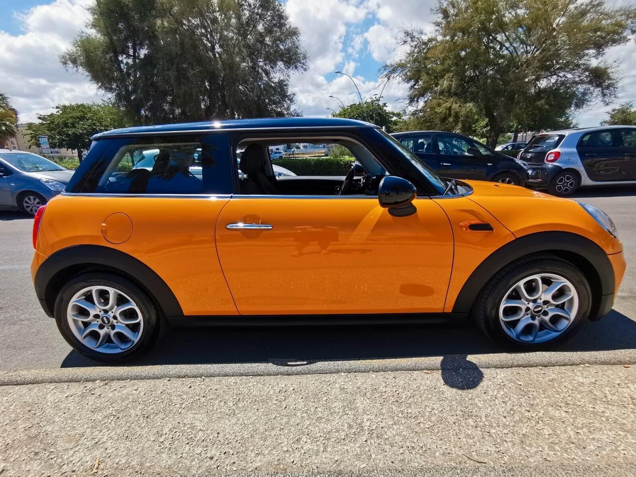 Mini 1.5 Cooper D Business