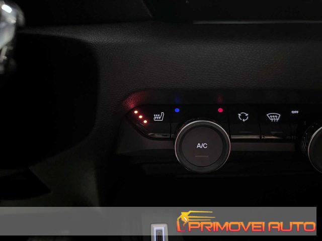 CITROEN C4 Hybrid 136 e-DCS6 Plus