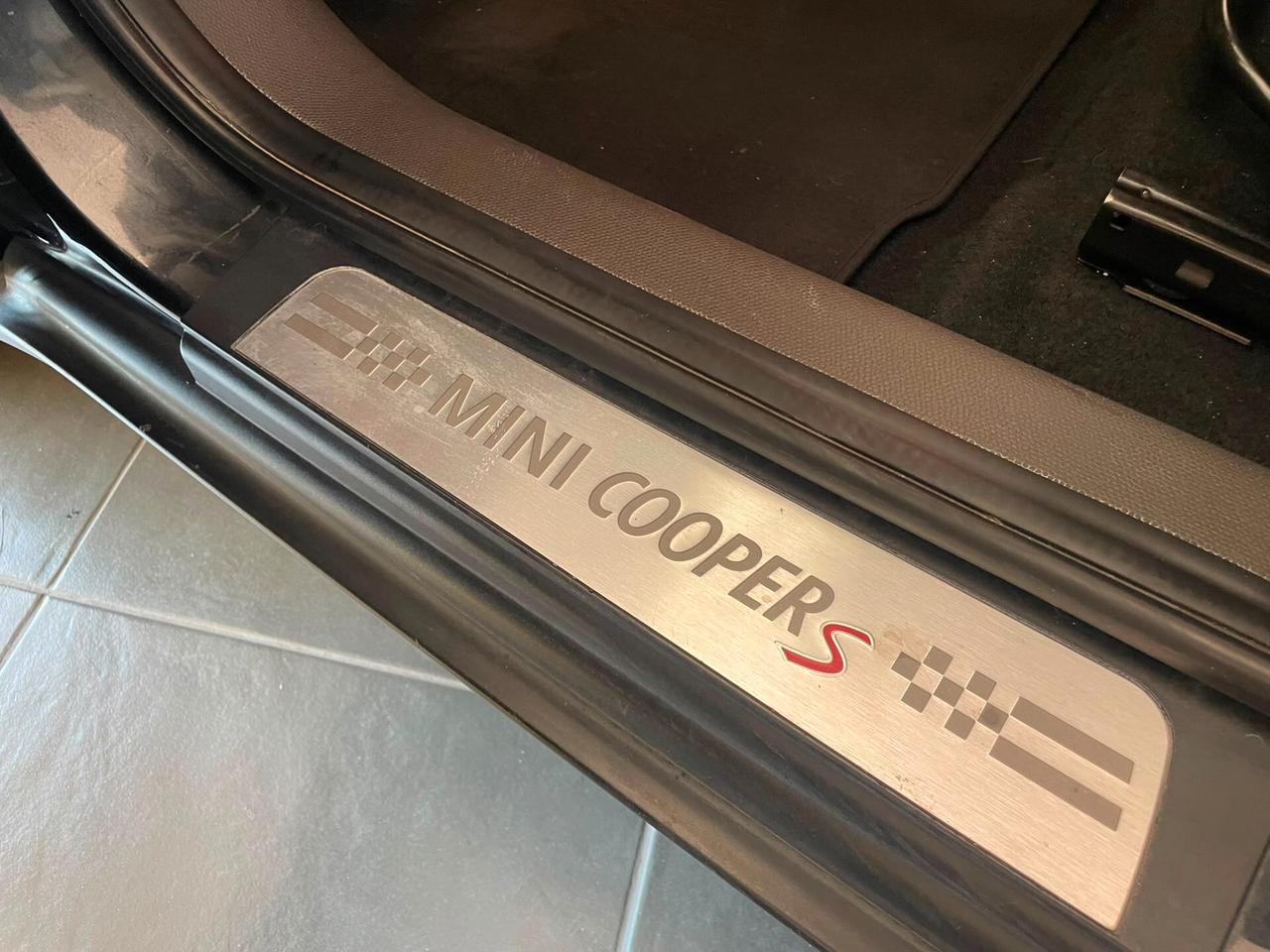 MINI COUNTRYMAN SD 2.0d 143cv