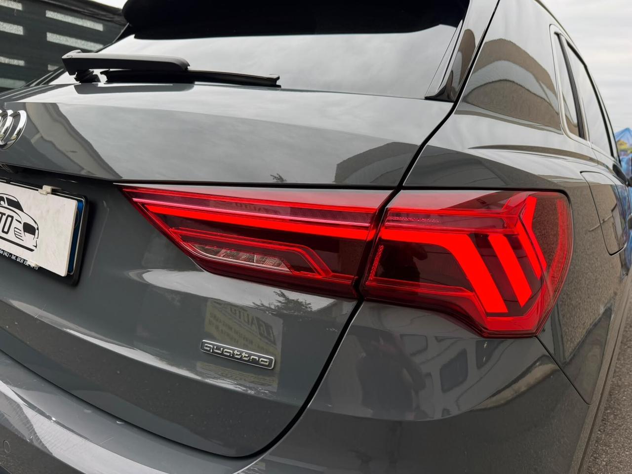 Audi Q3 40 TDI quattro S tronic Business
