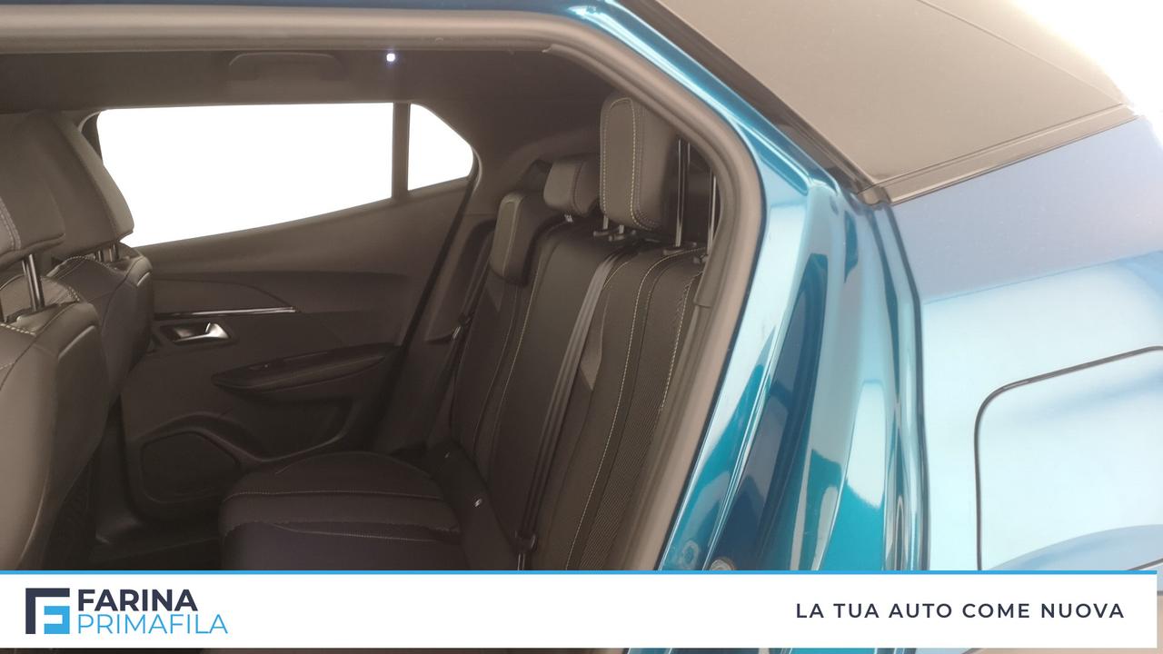 PEUGEOT 2008 II 2023 - 2008 gt hybrid 136