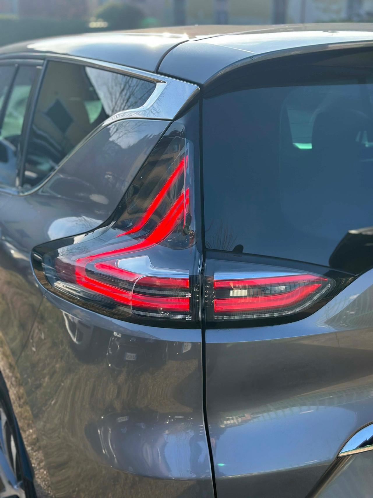 Renault ESPACE dCi 160CV EDC ENERGY INITIALE PARIS 4CONTROL