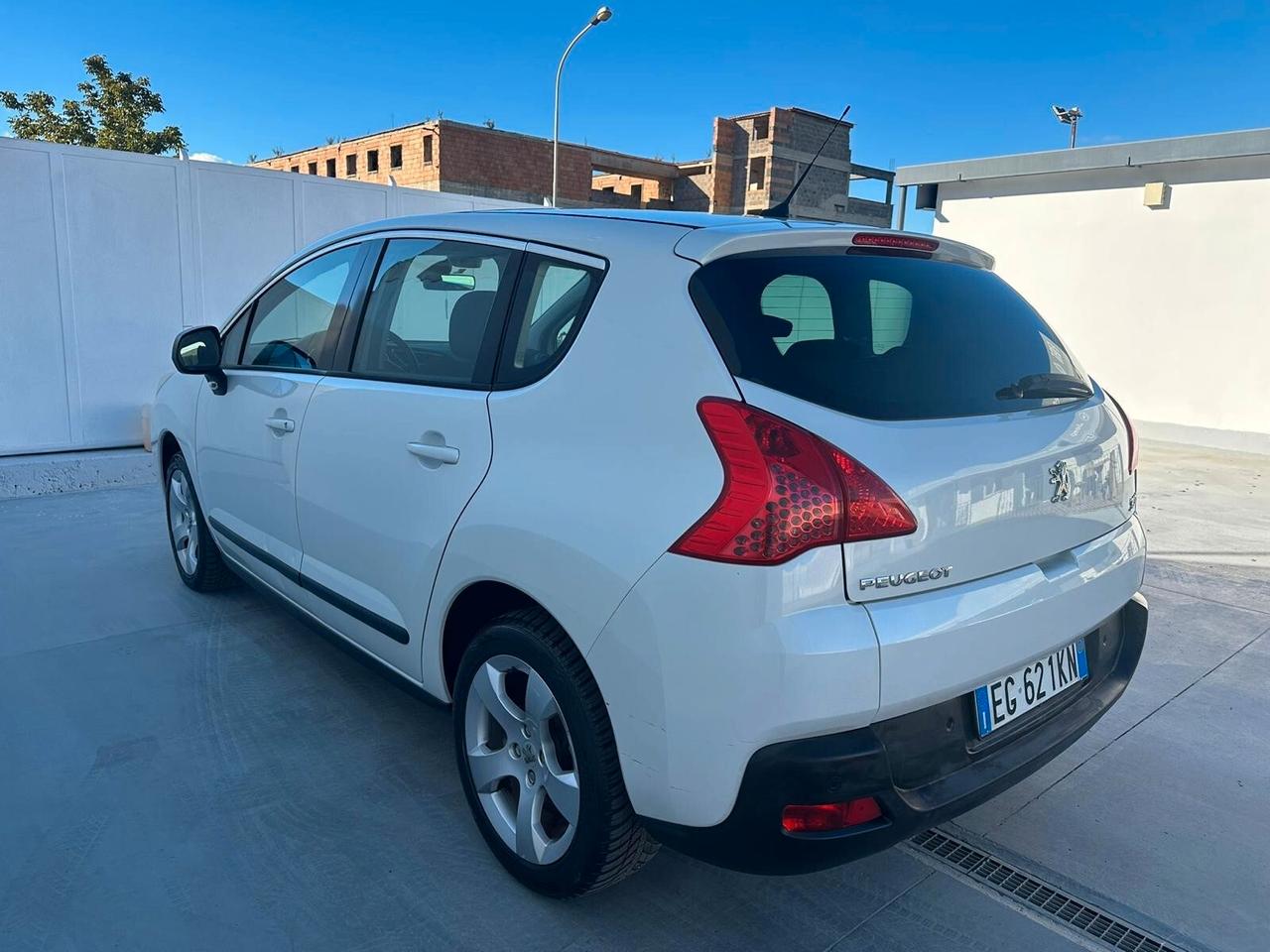 Peugeot 3008 2.0 HDi 2011