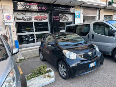 Toyota iQ 1.0 Sol AUTOMATICA