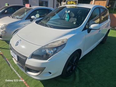 Renault Scenic Scénic X-Mod 1.6 Attractive