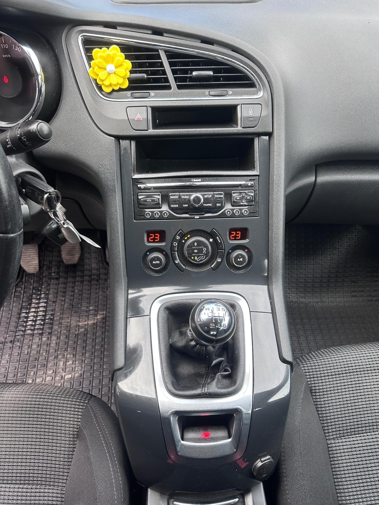 Peugeot 5008 2.0 HDi 150CV Business 7 posti